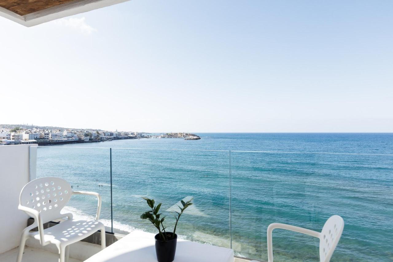 Kahlua Sea View Suites Herszonisszosz Kültér fotó