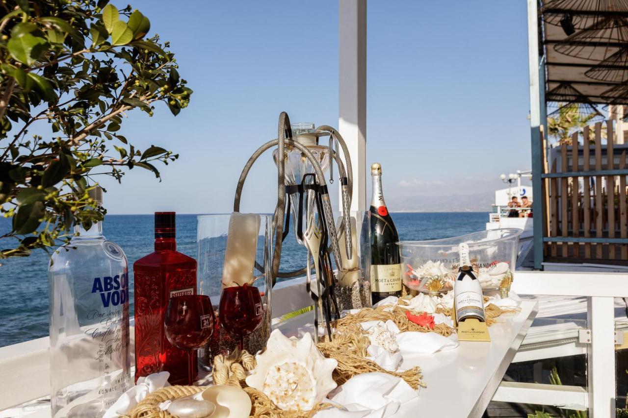 Kahlua Sea View Suites Herszonisszosz Kültér fotó