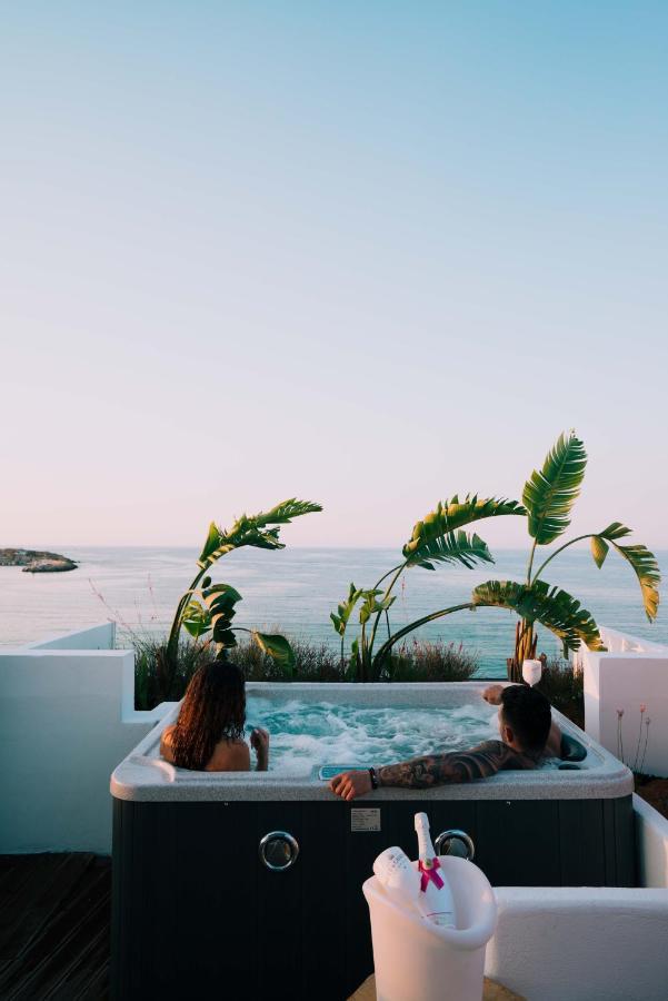 Kahlua Sea View Suites Herszonisszosz Kültér fotó